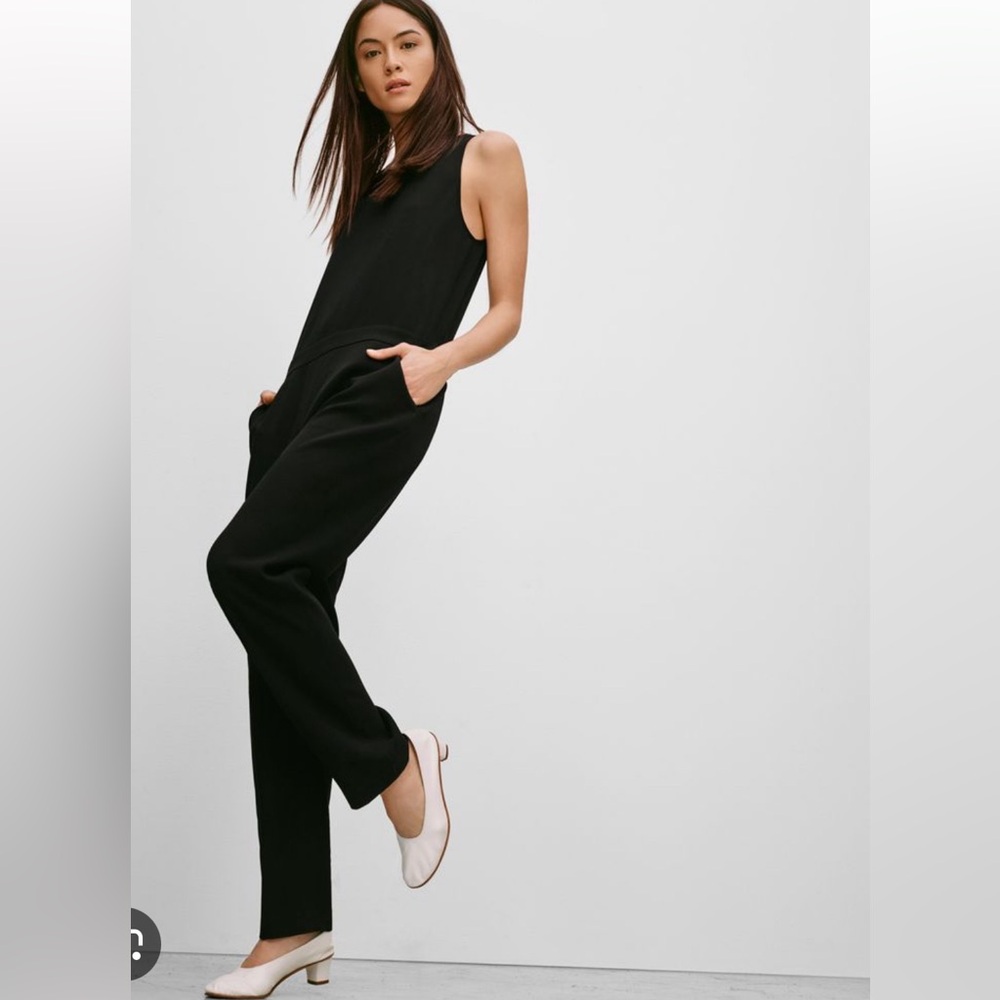 ARITZIA BABATON BRANSON BLACK
CREPE JUMPSUIT